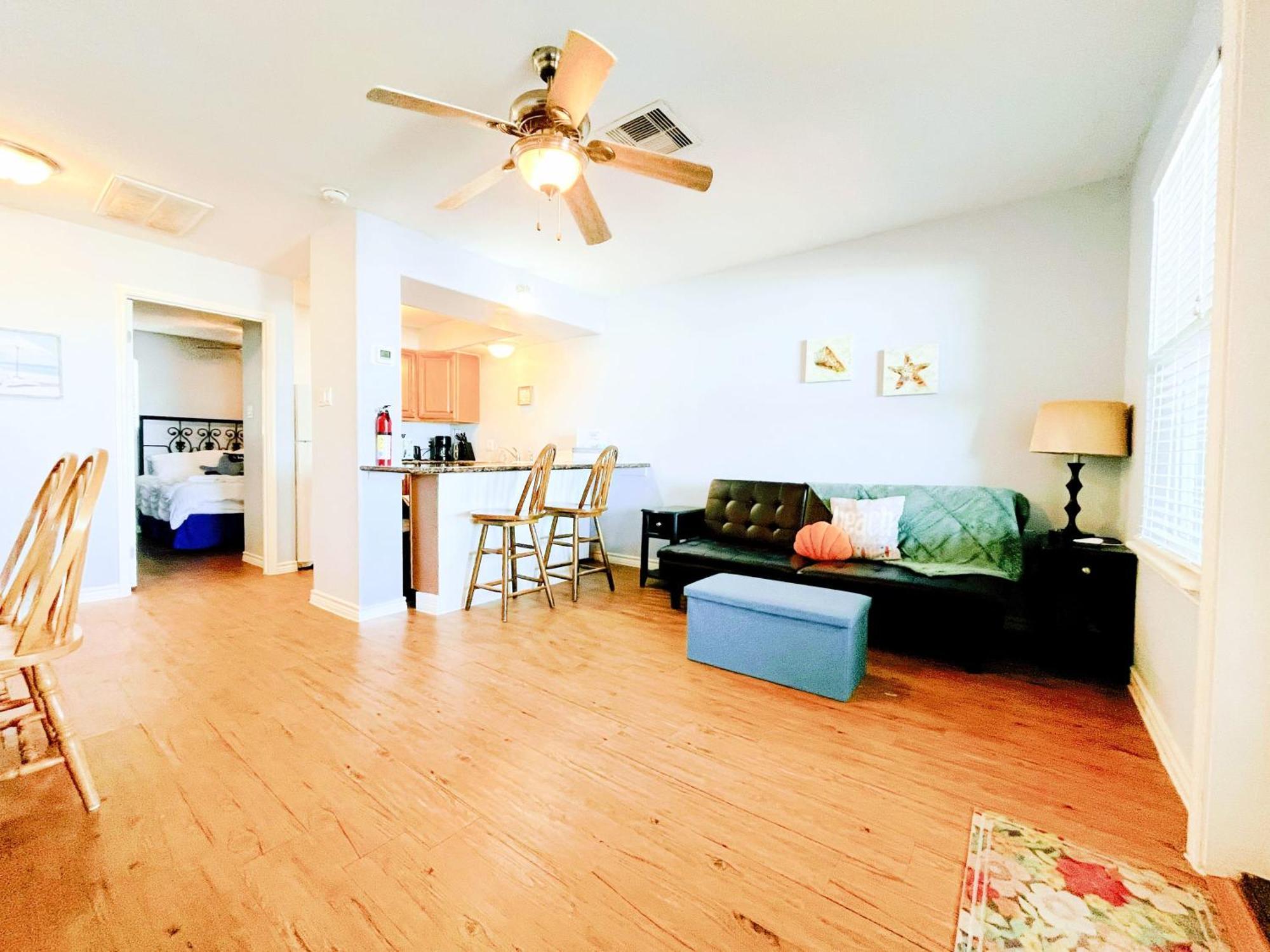 Unobstructed Oceanfront Seagull Unit 3 Beach Pad! Villa Surfside Beach Dış mekan fotoğraf